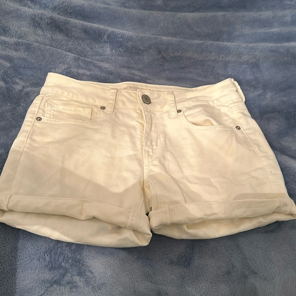 White AE shorts